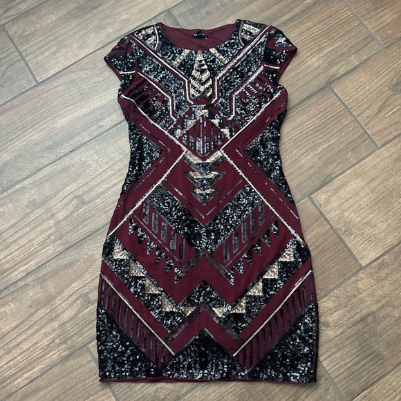 Express Dress - Picture 9 of 11